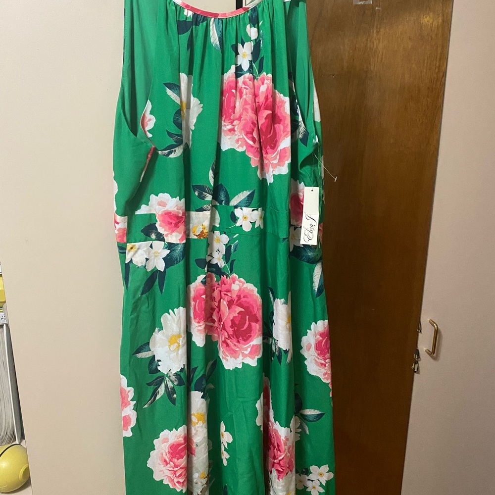 New dress never worn